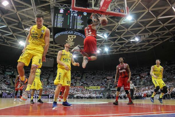 而拜仁慕尼 而拜仁慕尼