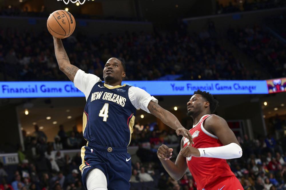 他送出全队 他送出全队