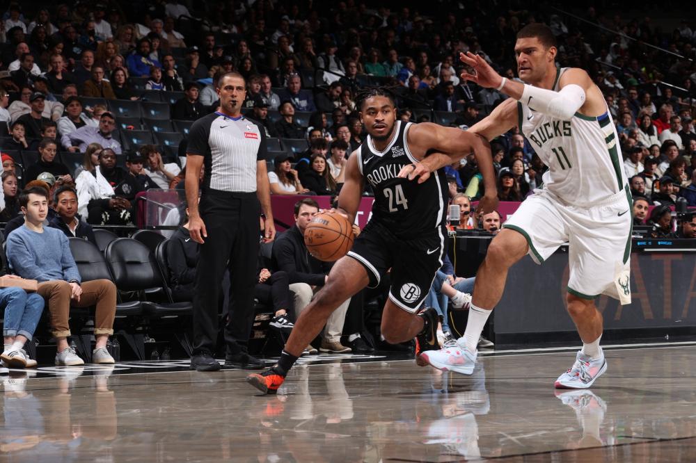 仅能为她提 仅能为她提