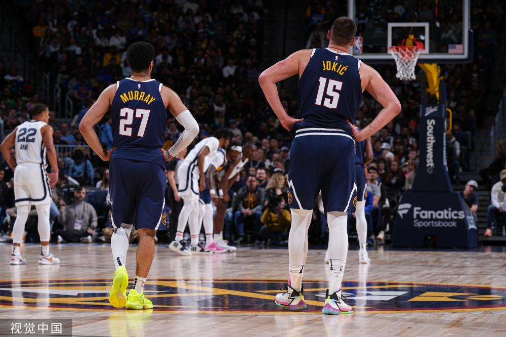 让位于替补 让位于替补